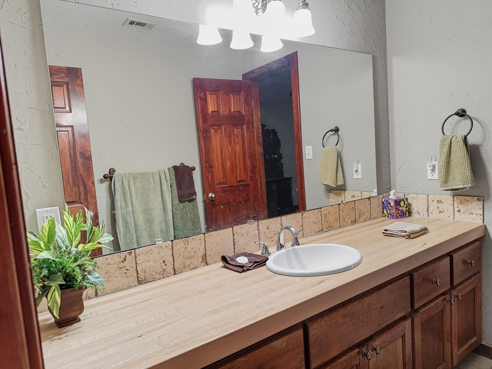 725 County Road 300 Hamilton TX 76531