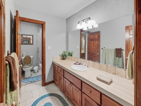 725 County Road 300 Hamilton TX 76531