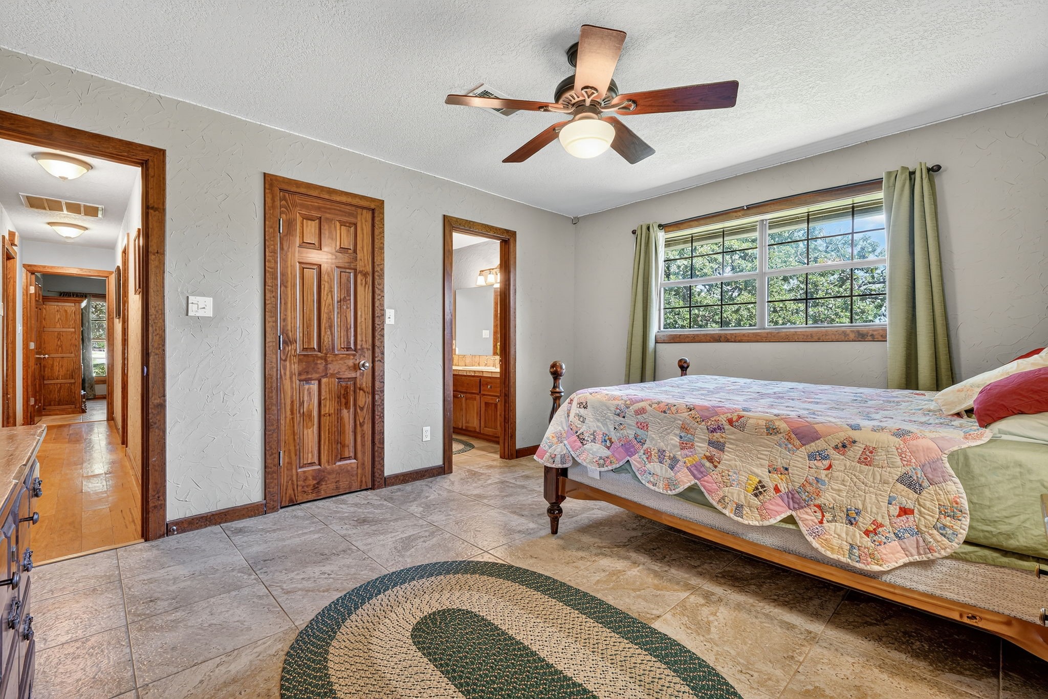 725 County Road 300 Hamilton TX 76531