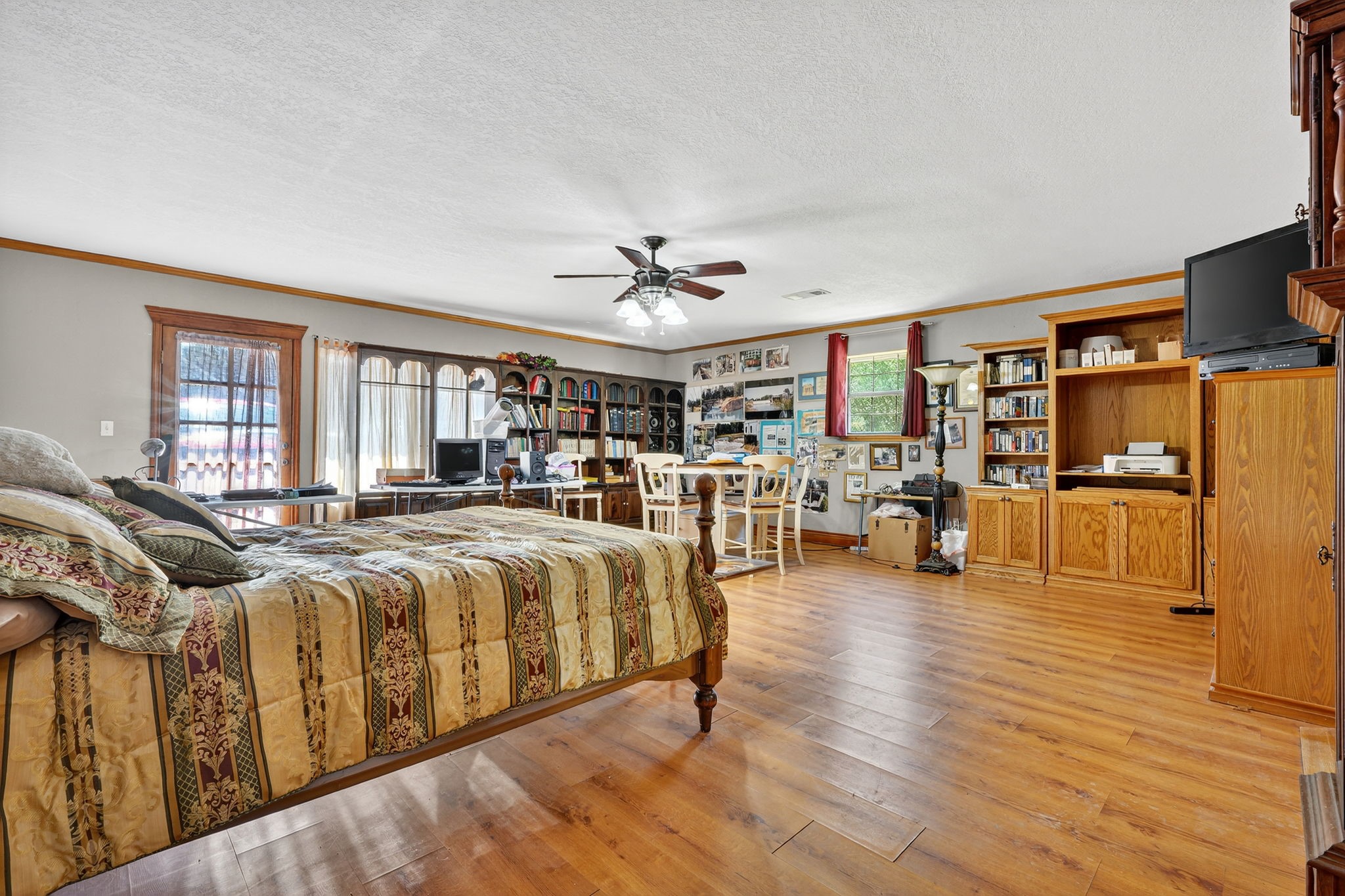 725 County Road 300 Hamilton TX 76531