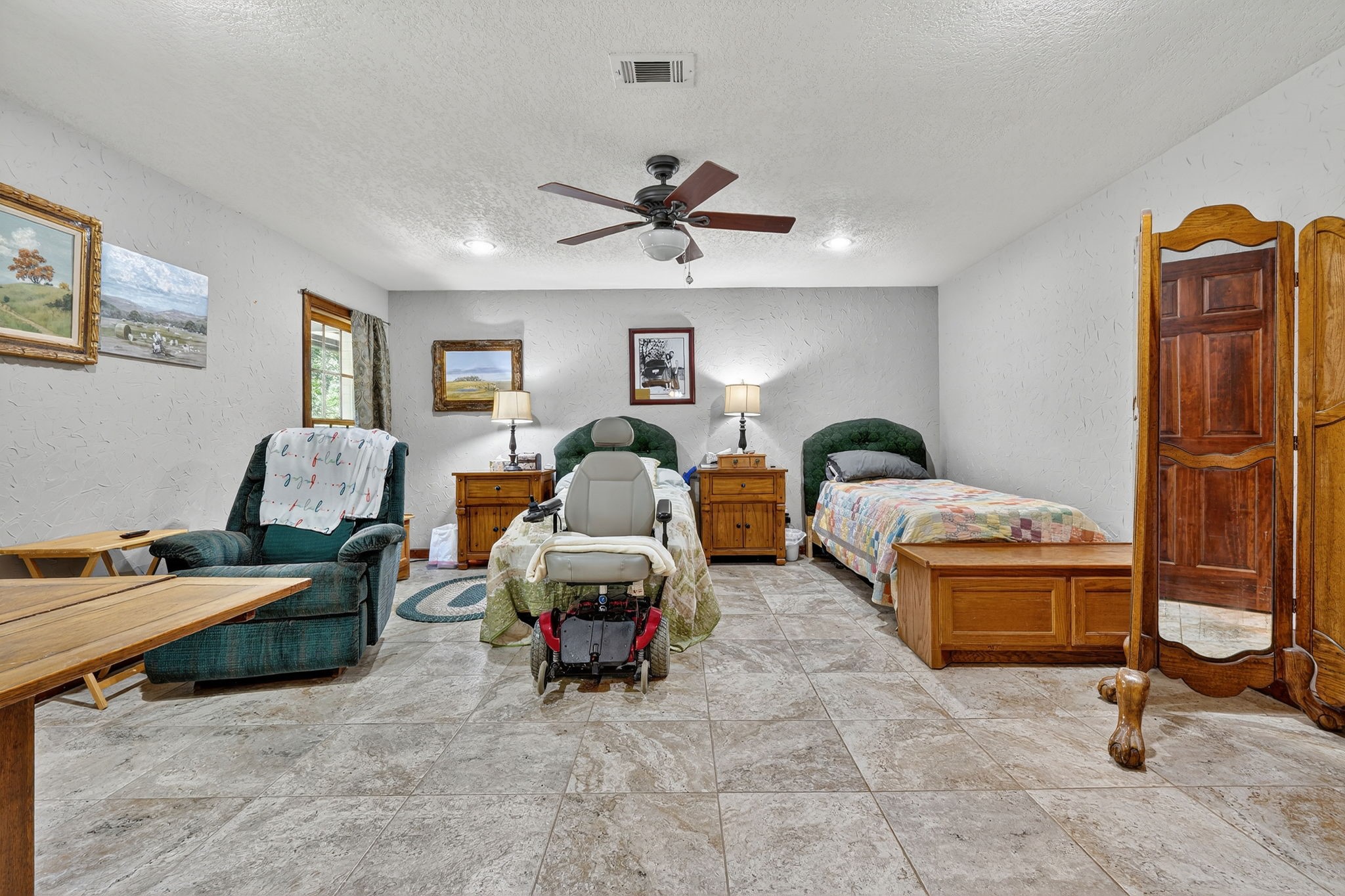 725 County Road 300 Hamilton TX 76531