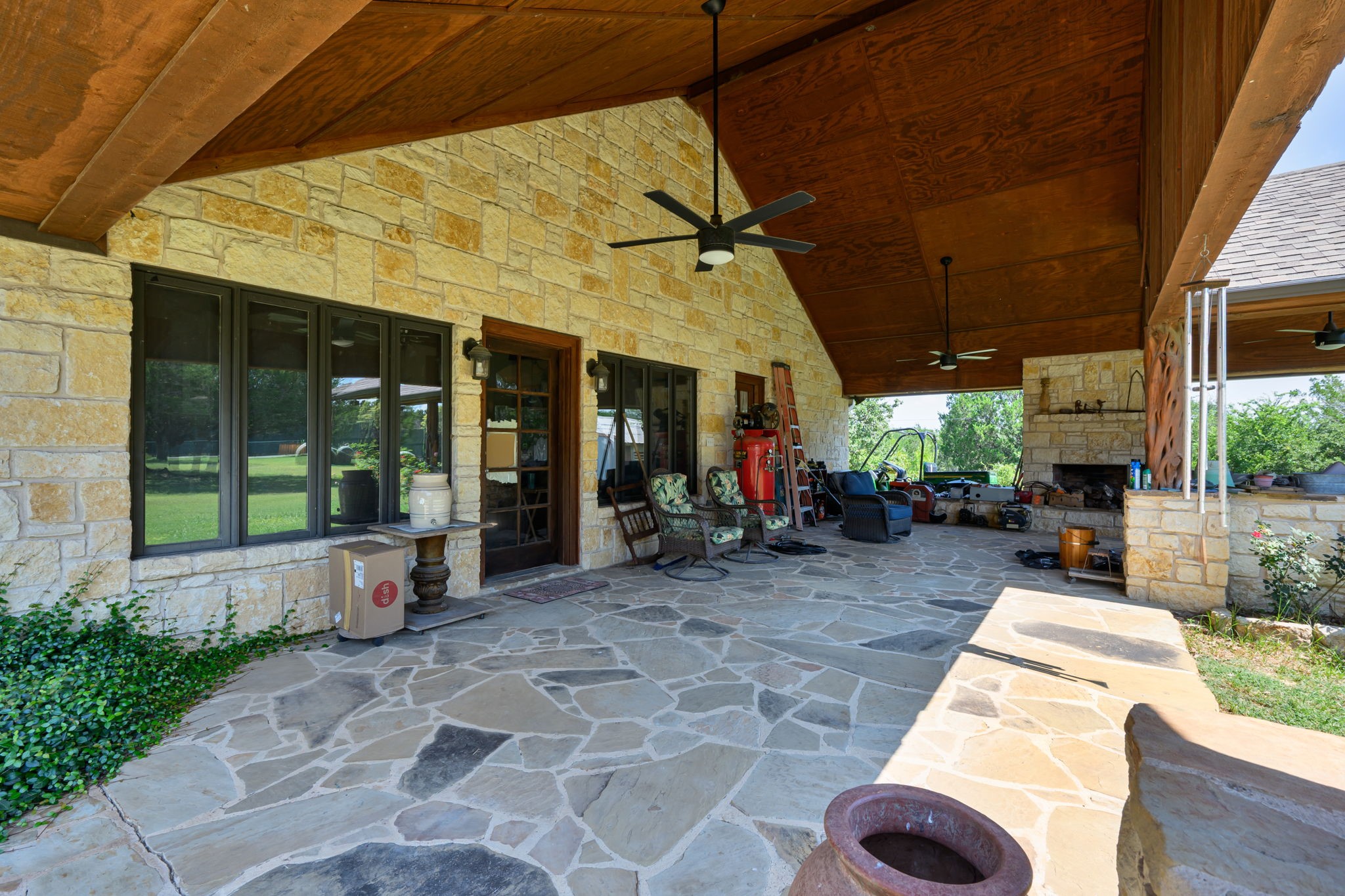 725 County Road 300 Hamilton TX 76531