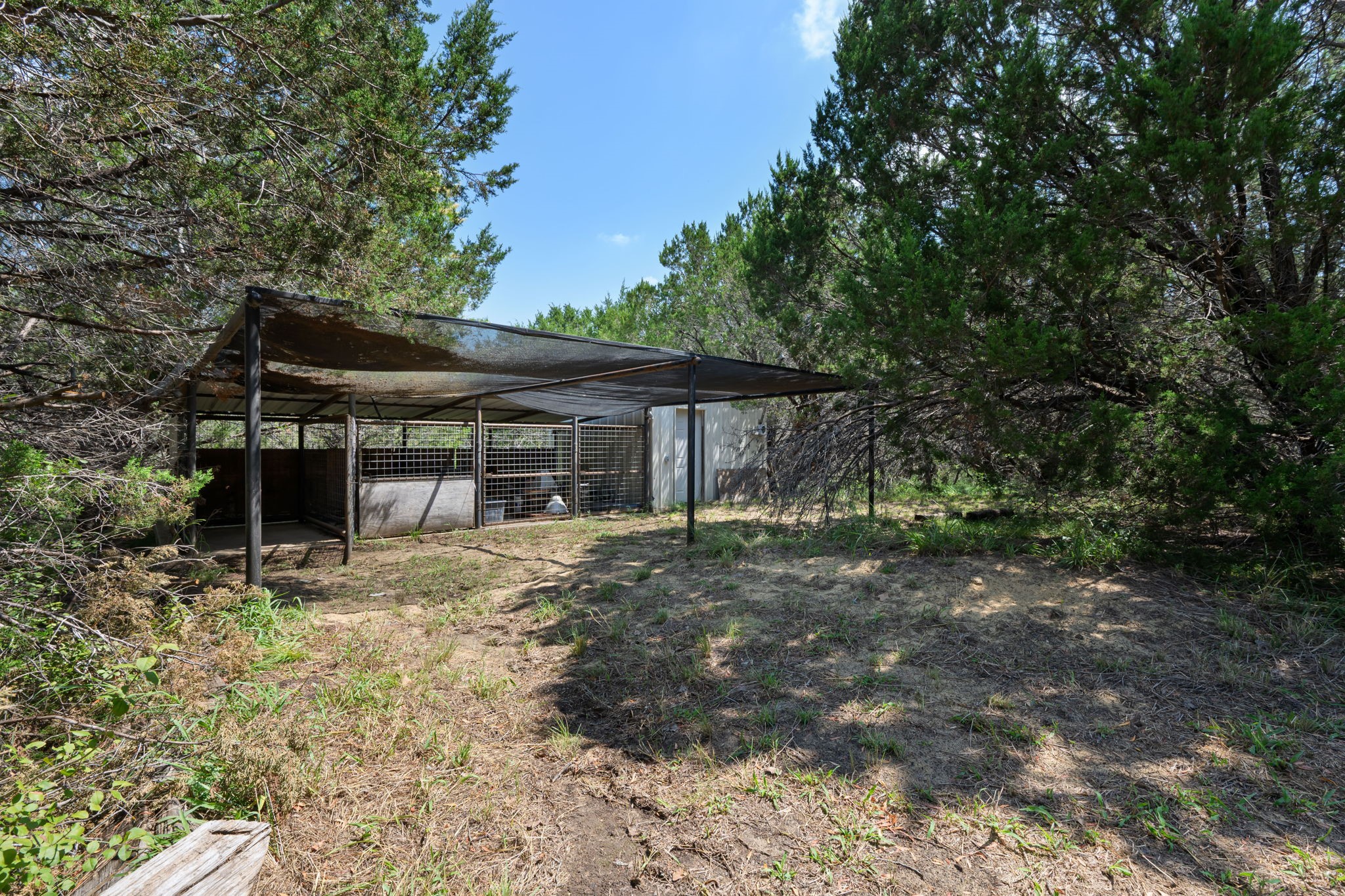 725 County Road 300 Hamilton TX 76531