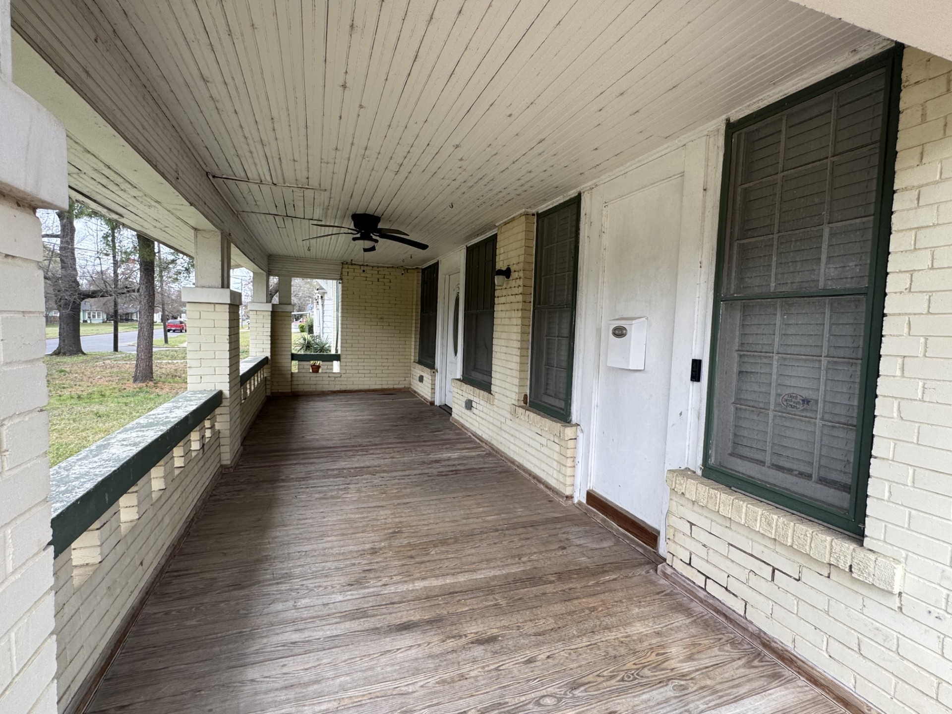 646 Fitzhugh Paris TX 75460