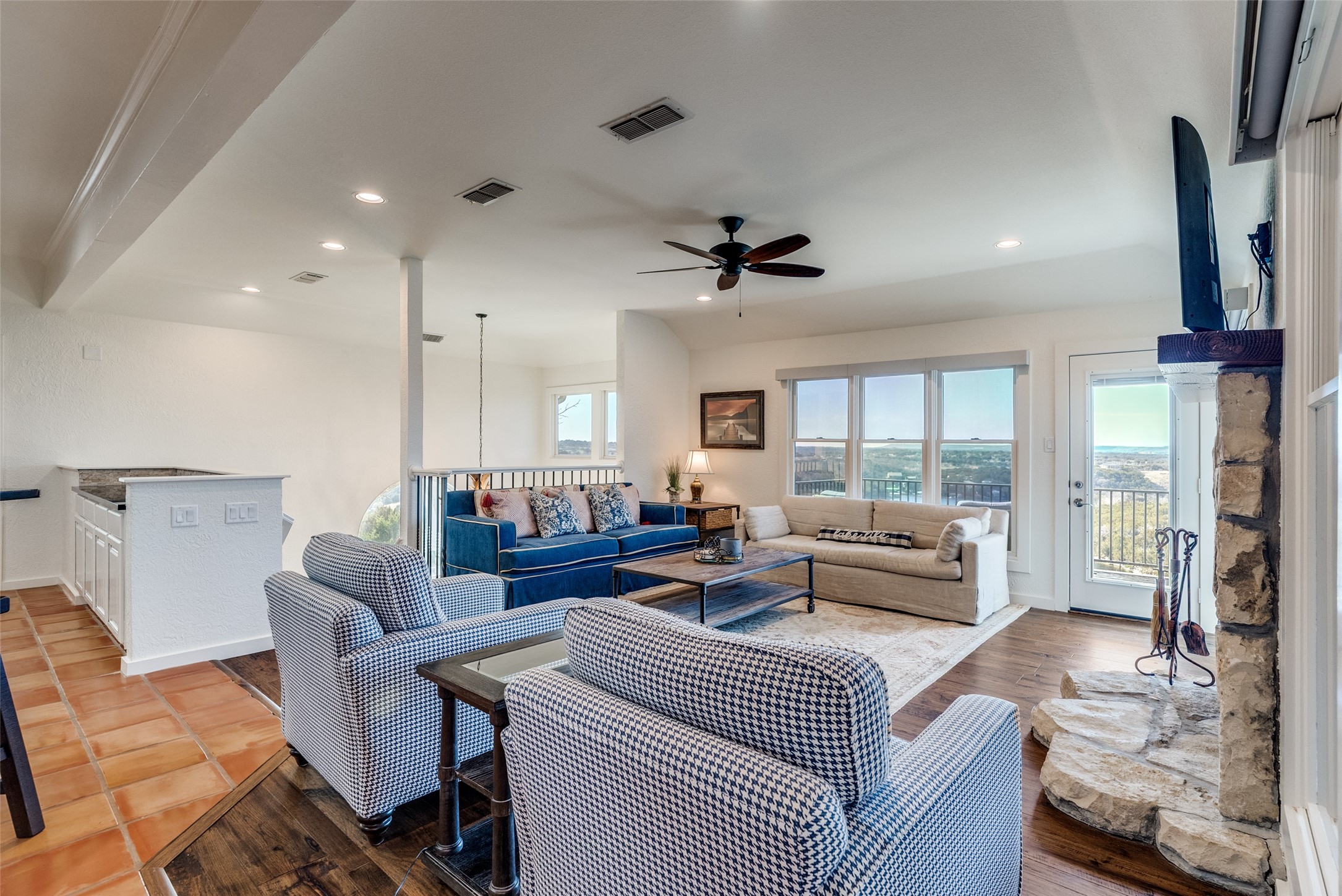150 Bel Air Loop Graford TX 76449