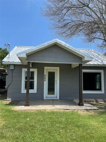 325 N Park Street Dublin TX 76446