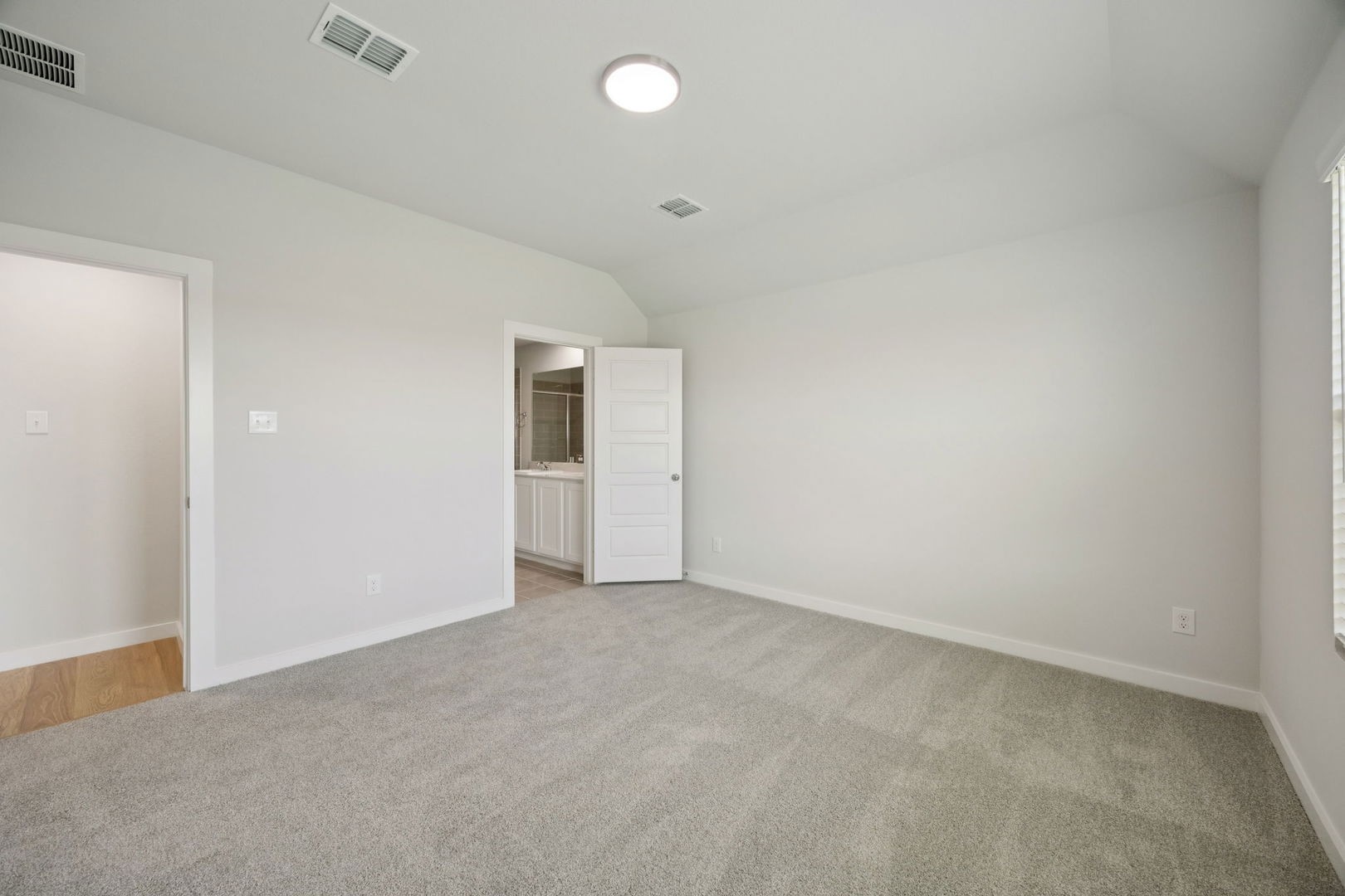 869 Bel Mares Street Fort Worth TX 76052