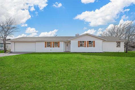 216 Vista Drive Granbury TX 76049