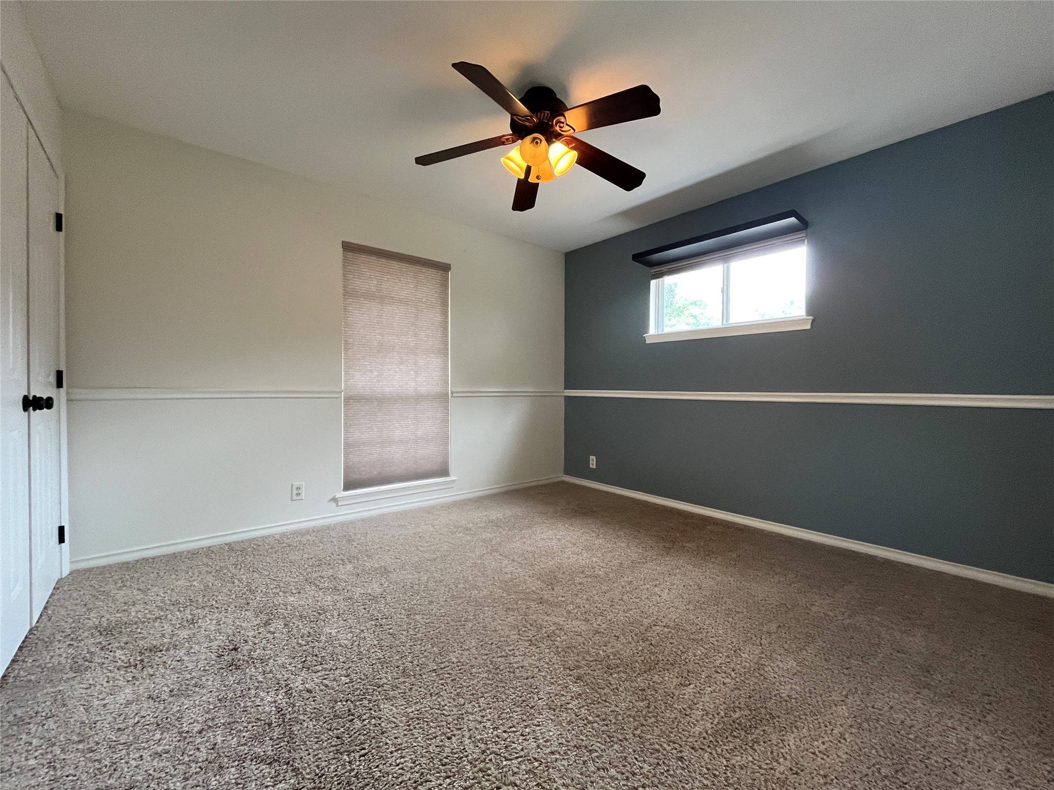 1409 Hillcrest Street Ennis TX 75119