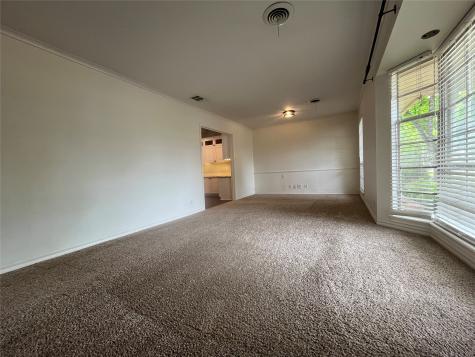 1409 Hillcrest Street Ennis TX 75119