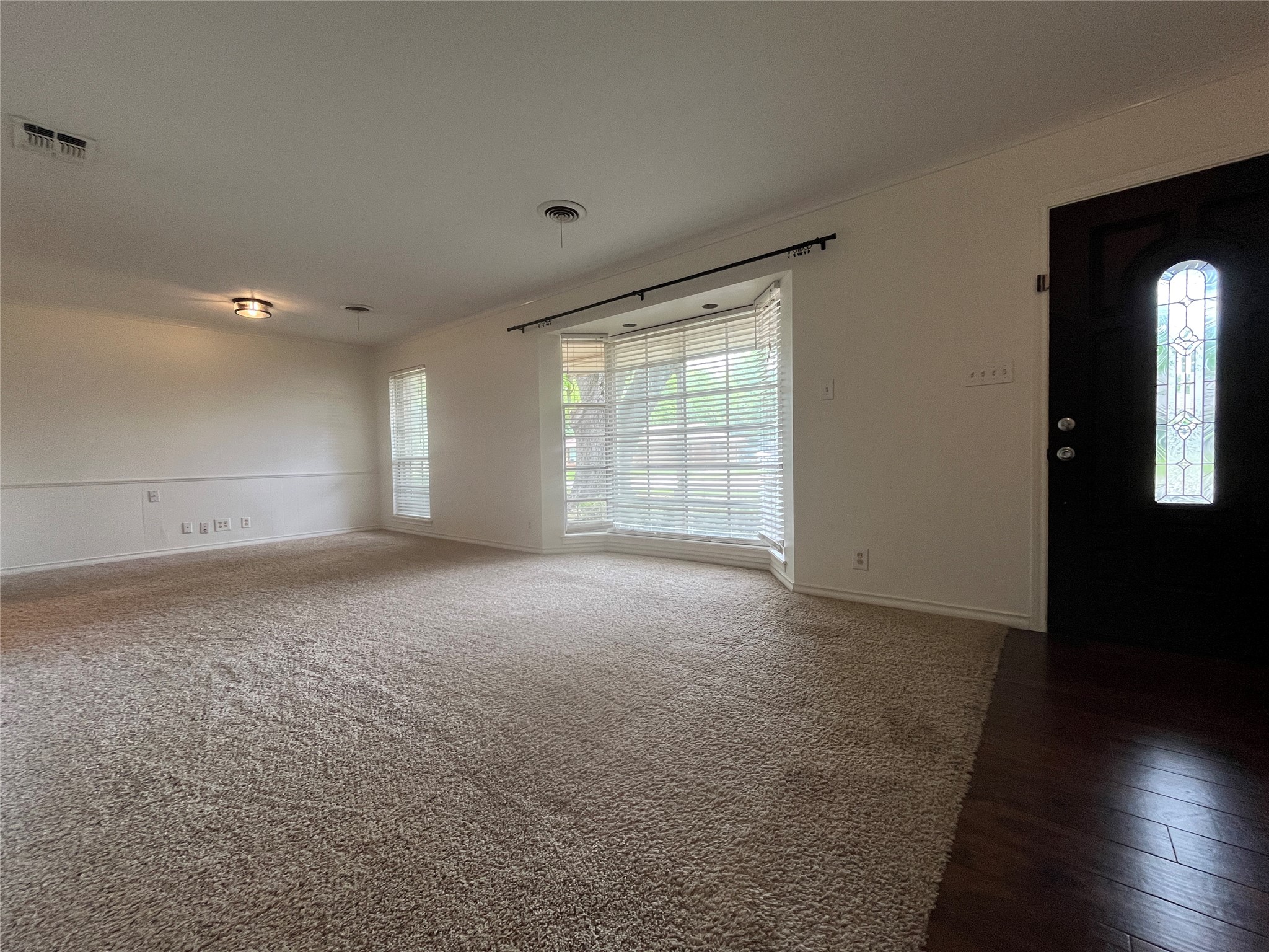 1409 Hillcrest Street Ennis TX 75119