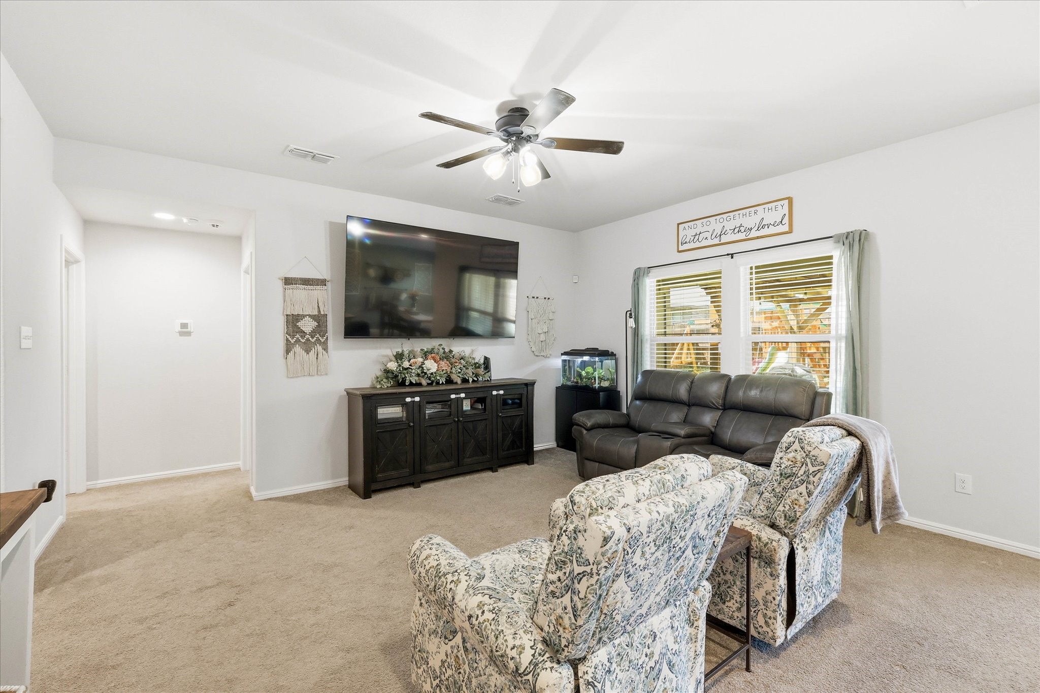 229 Abingdon Street Azle TX 76020
