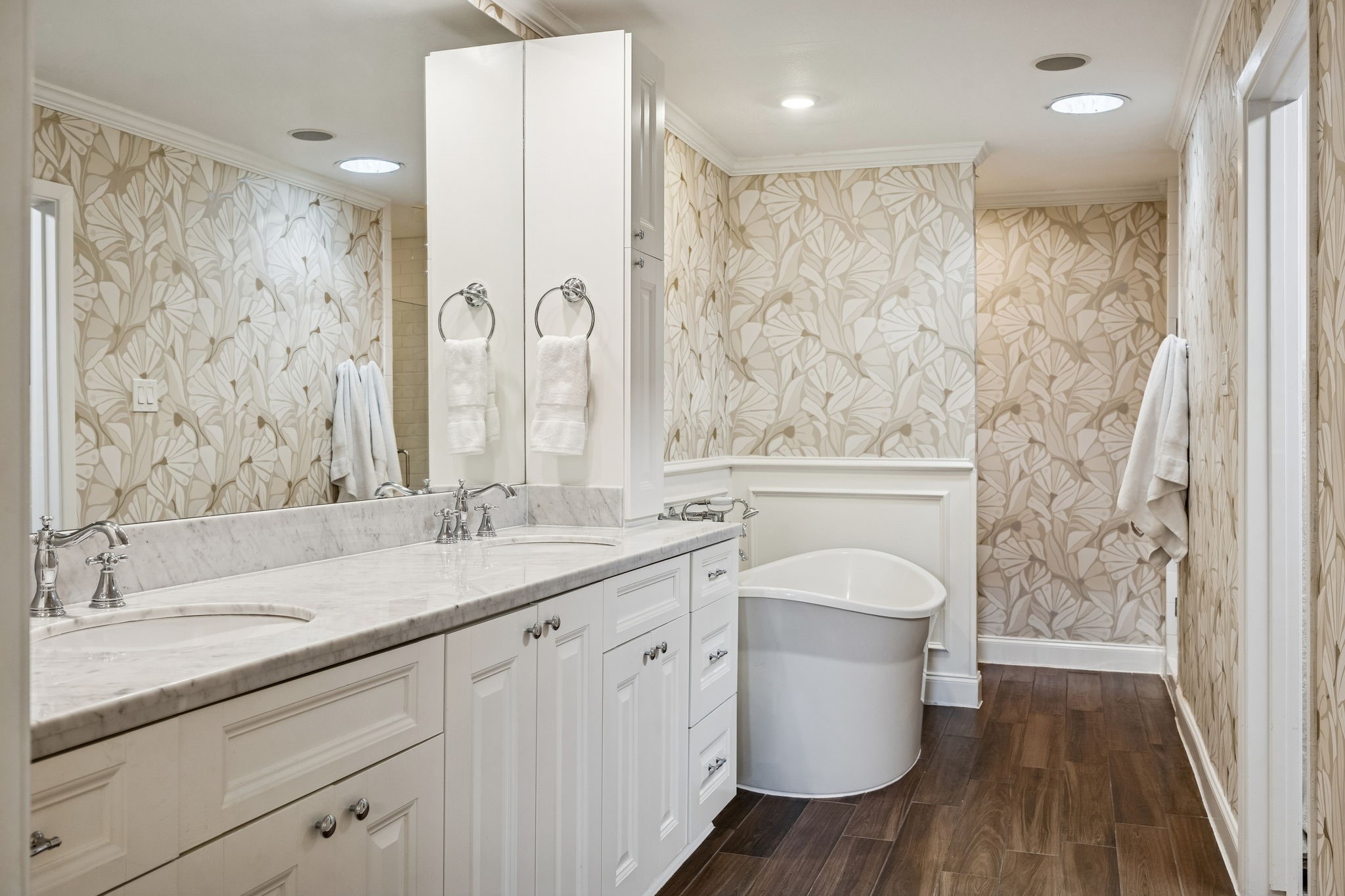 4008 Allencrest Lane Dallas TX 75244