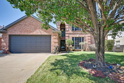 7045 Echo Lake Court Arlington TX 76001