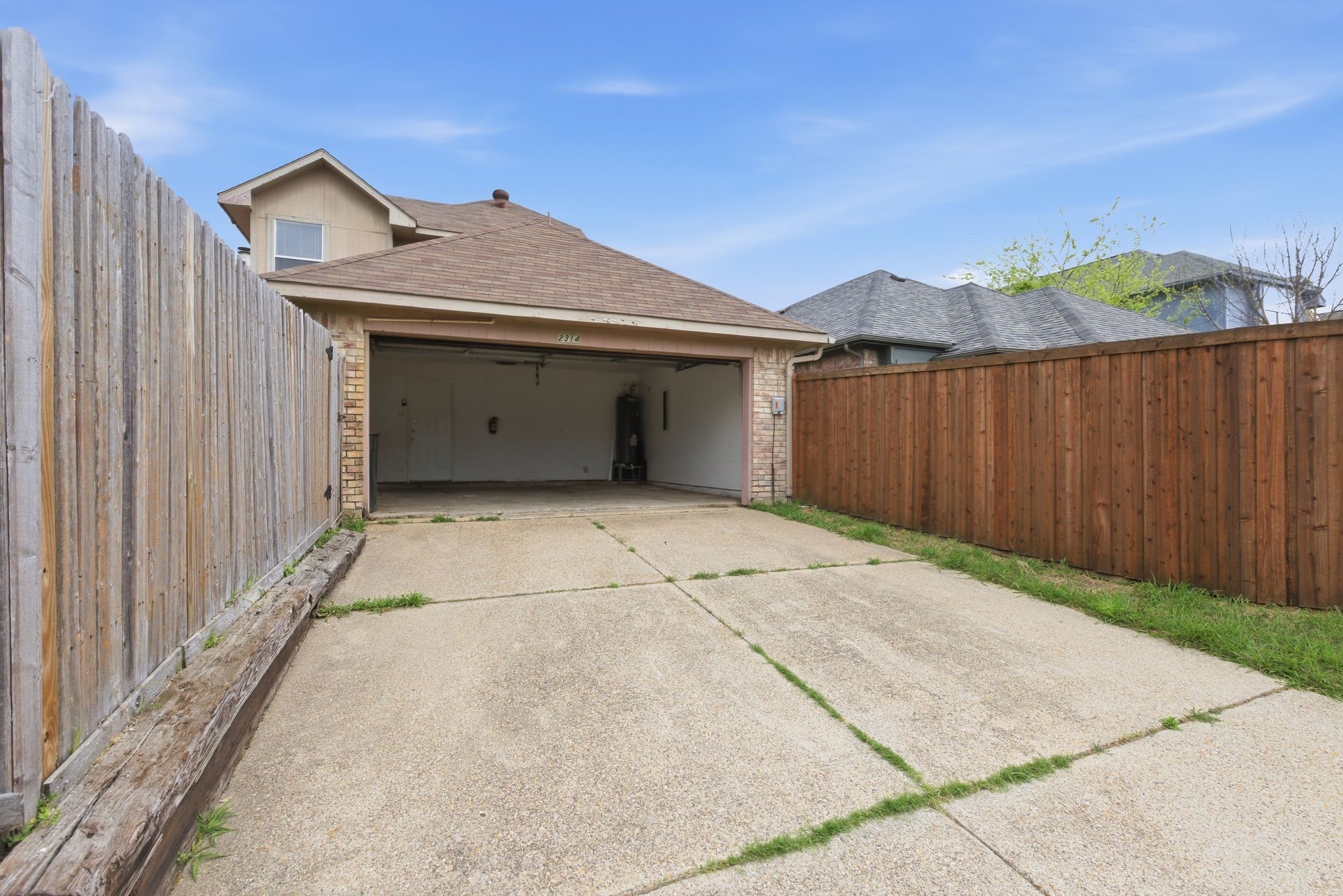 2314 Weatherby Drive Mesquite TX 75181