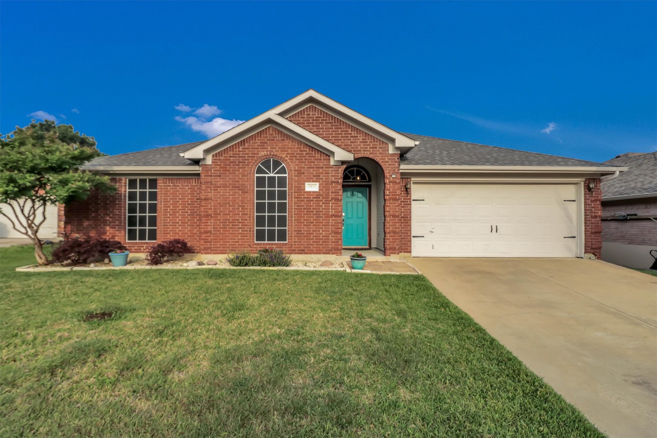 7926 Rattlers Court Arlington TX 76002