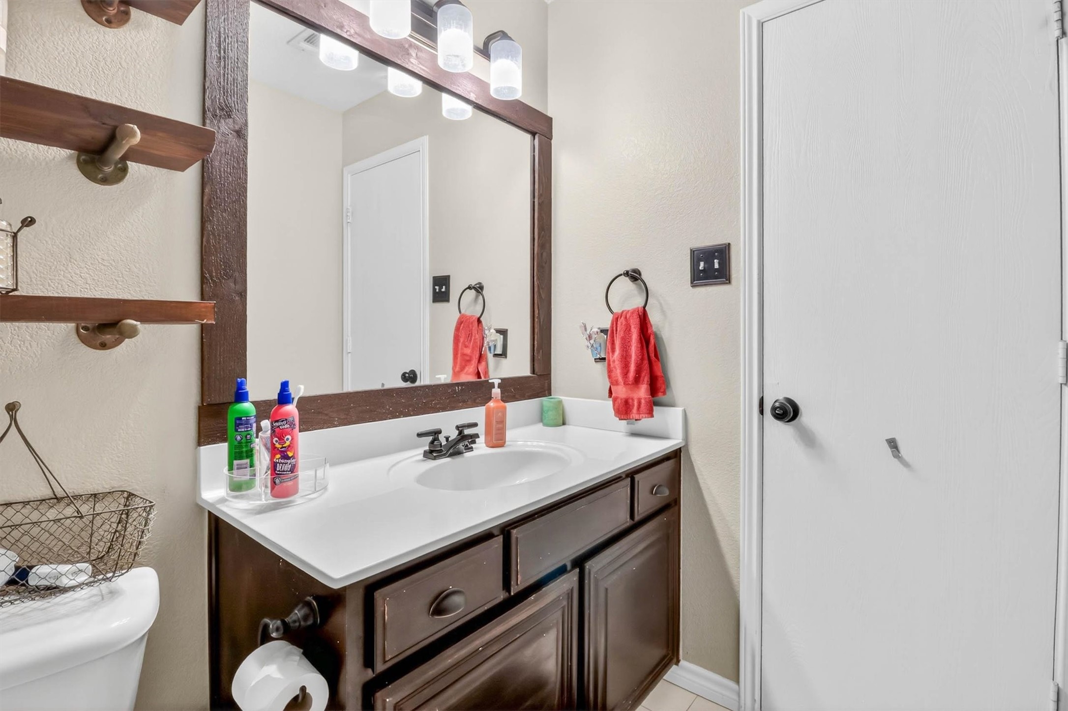 7926 Rattlers Court Arlington TX 76002