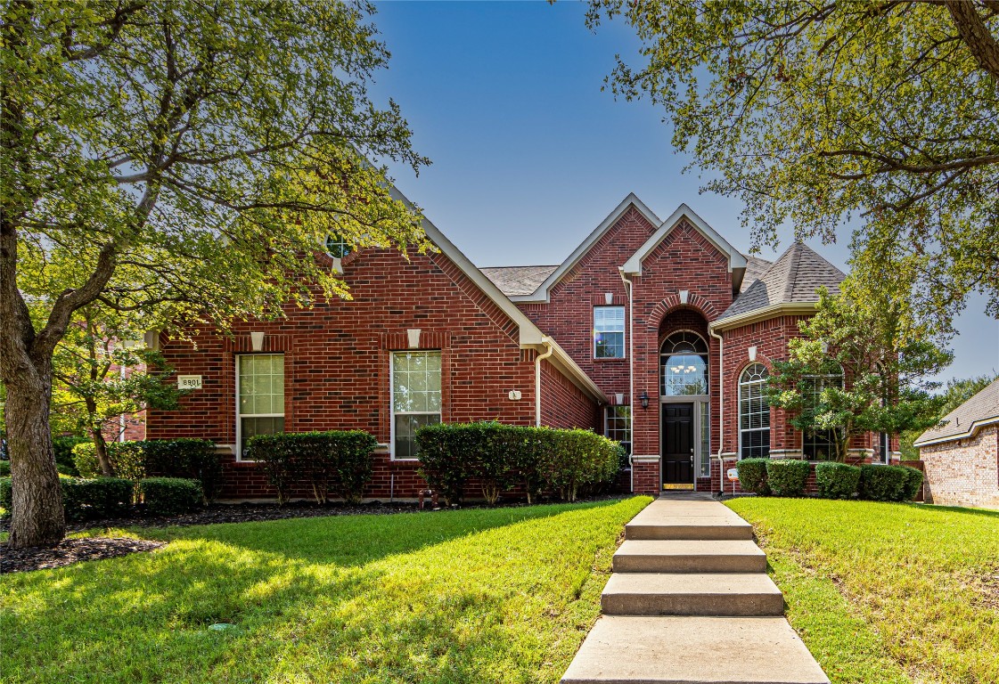 8901 Red Oaks Drive Mckinney TX 75072