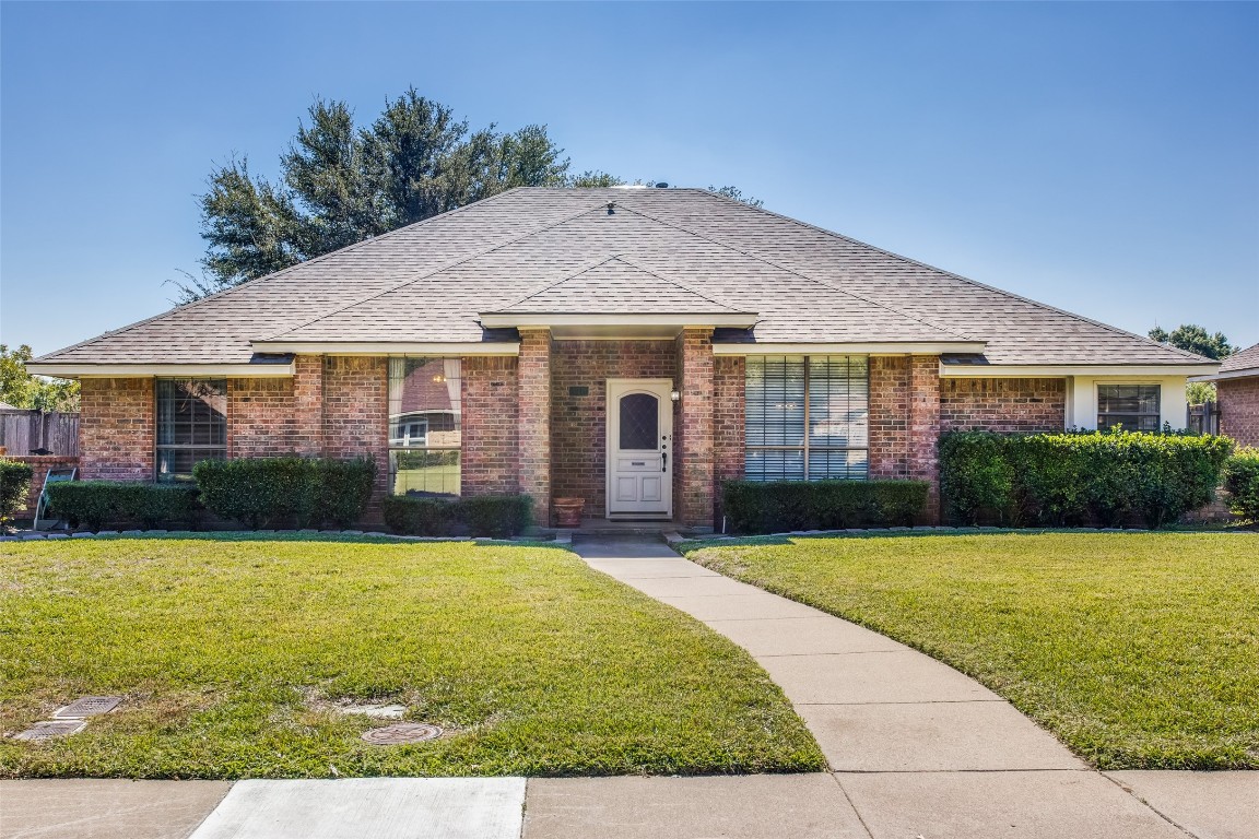 1210 Briarmeade Drive Duncanville TX 75137