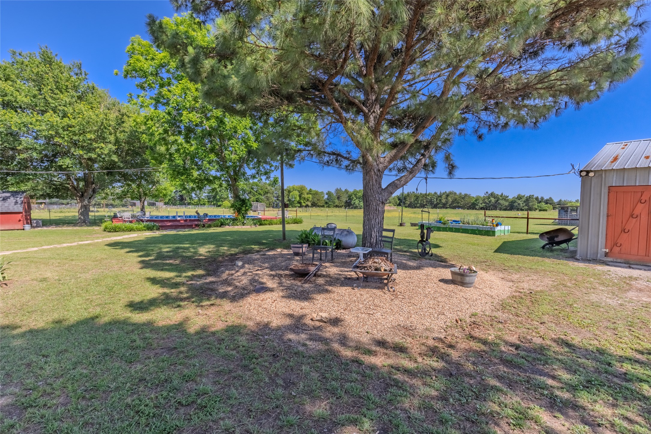 1551 County Road 3327 Greenville TX 75402