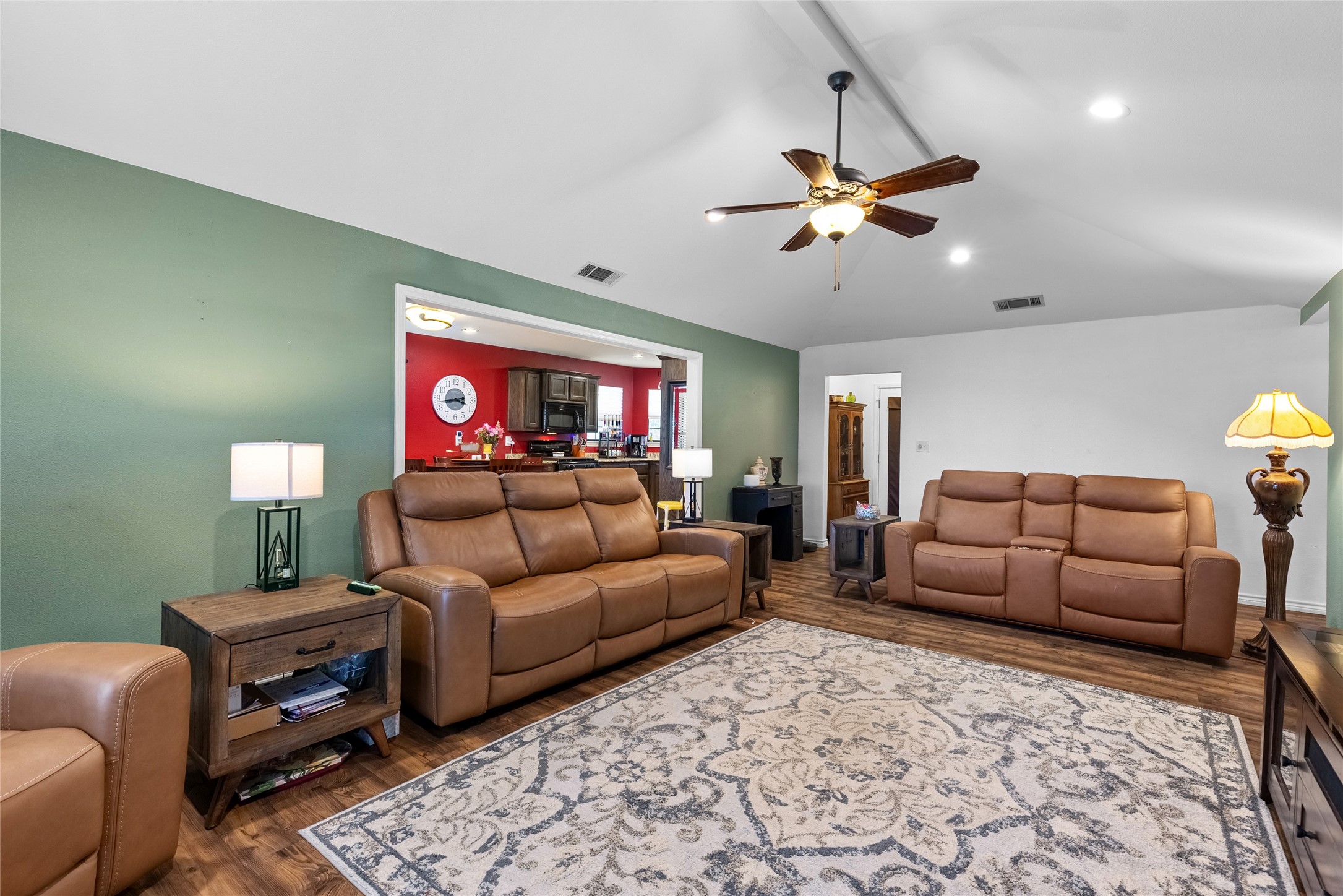 1551 County Road 3327 Greenville TX 75402