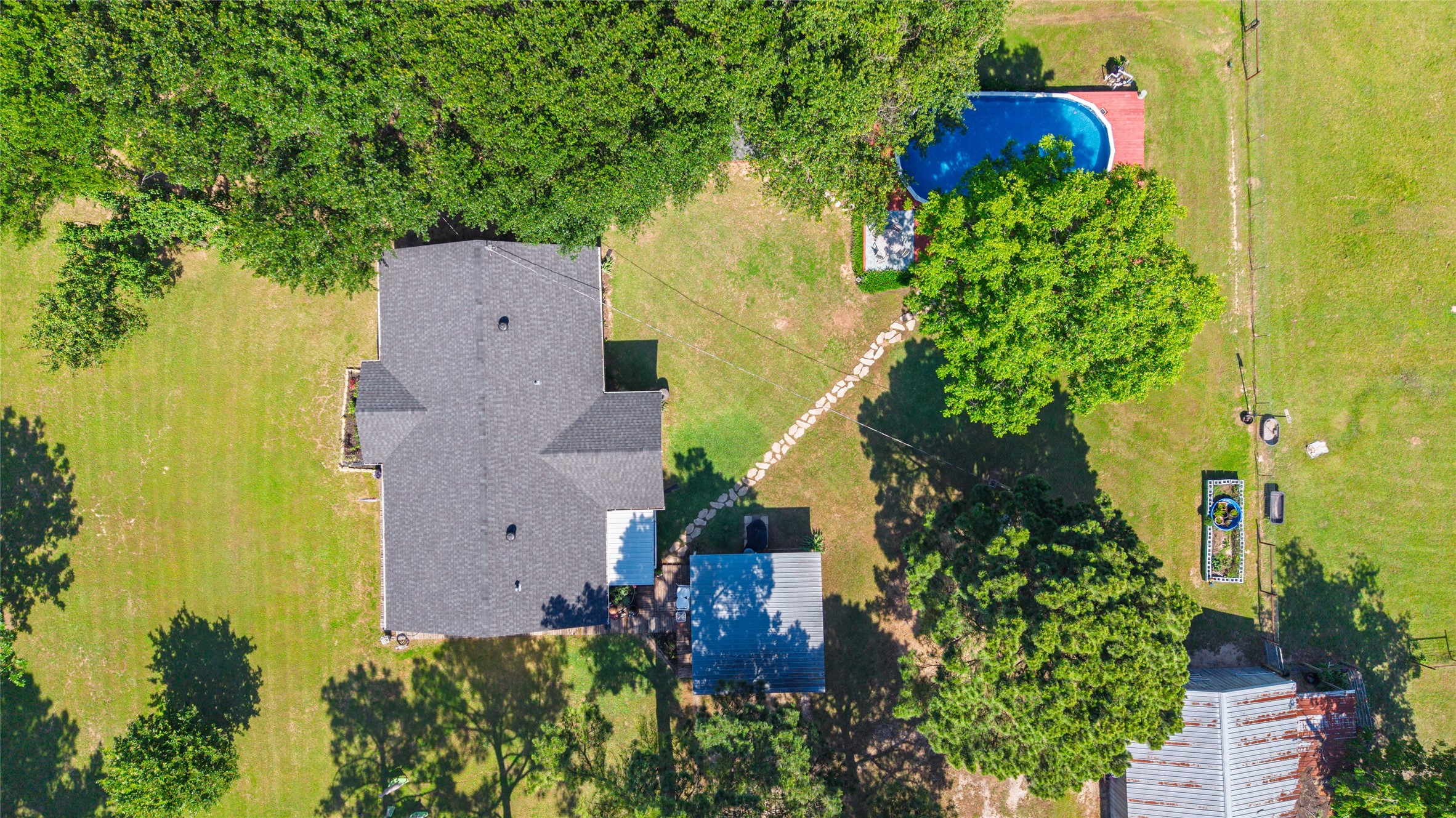1551 County Road 3327 Greenville TX 75402