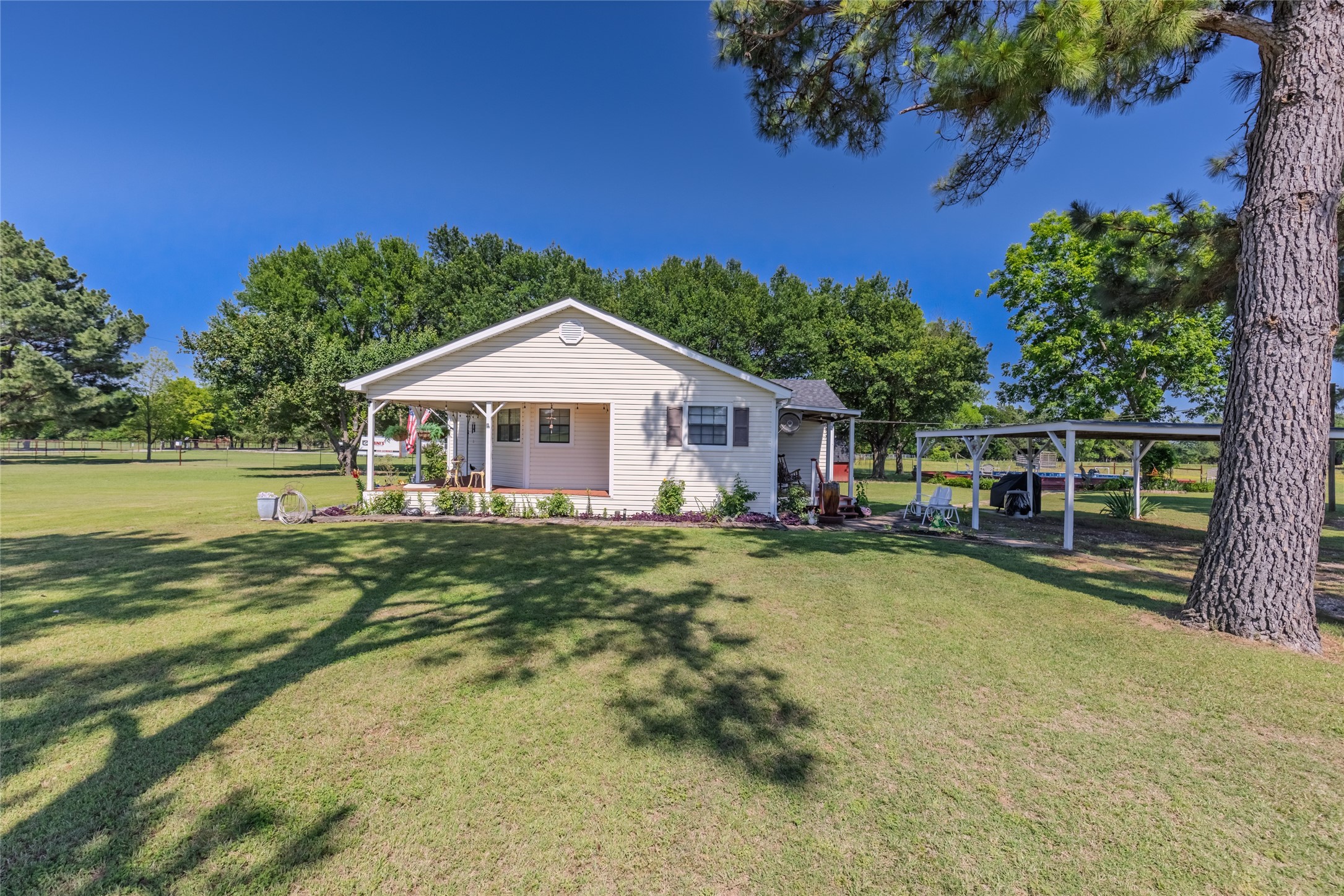 1551 County Road 3327 Greenville TX 75402