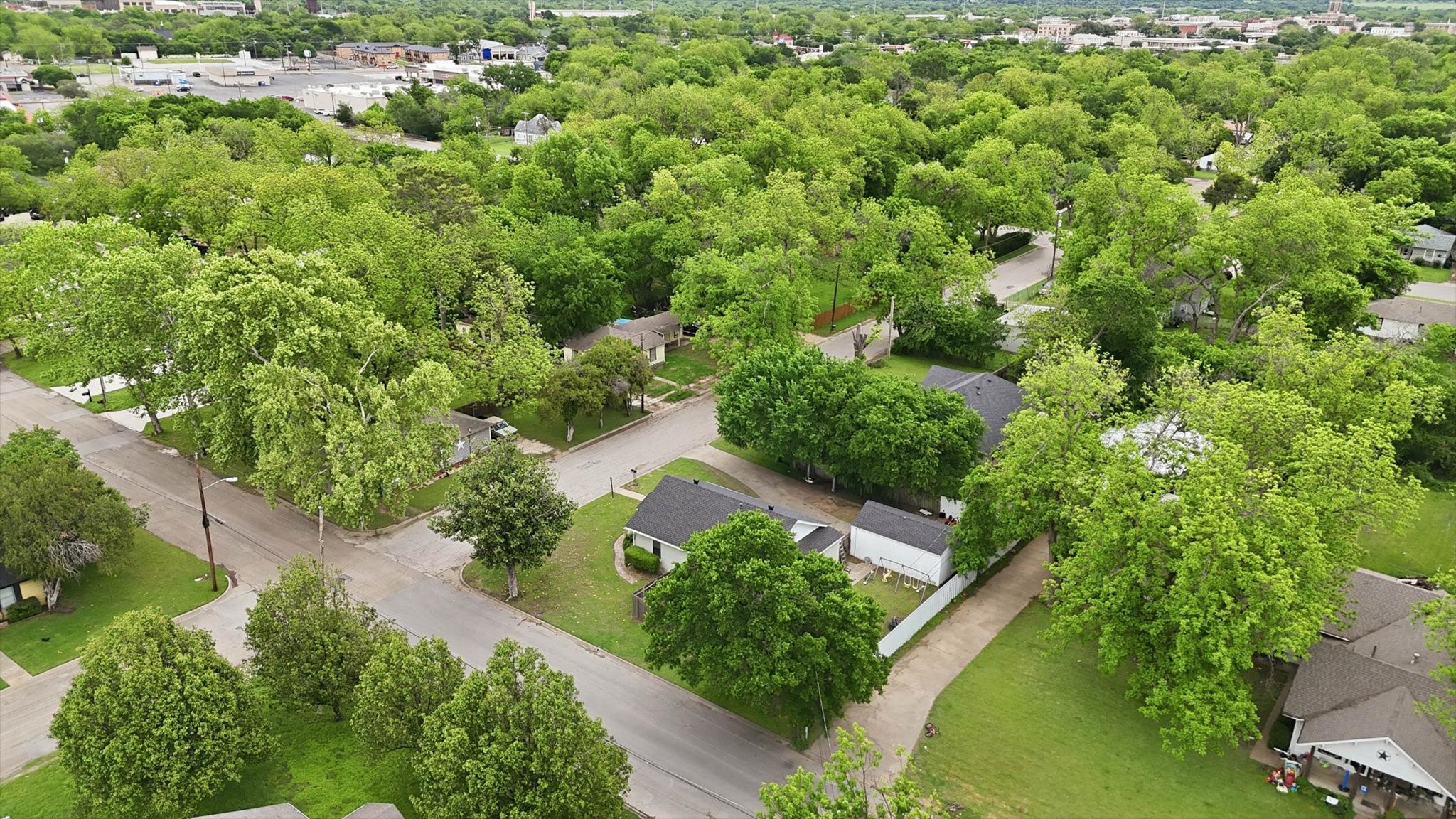 511 N Wood Street Cleburne TX 76033