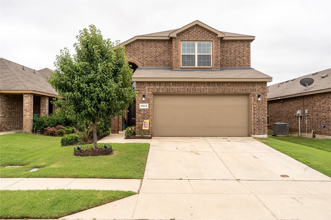 8912 Deadwood Lane Aubrey TX 76227