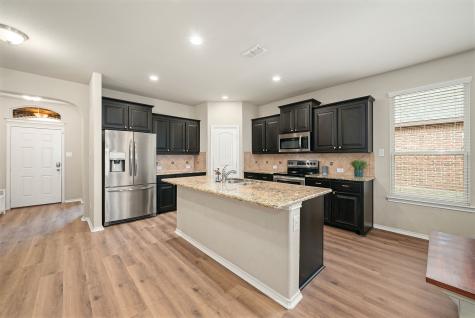 1720 Cross Creek Lane Cleburne TX 76033
