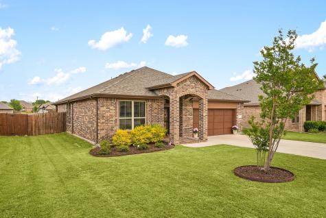 1720 Cross Creek Lane Cleburne TX 76033