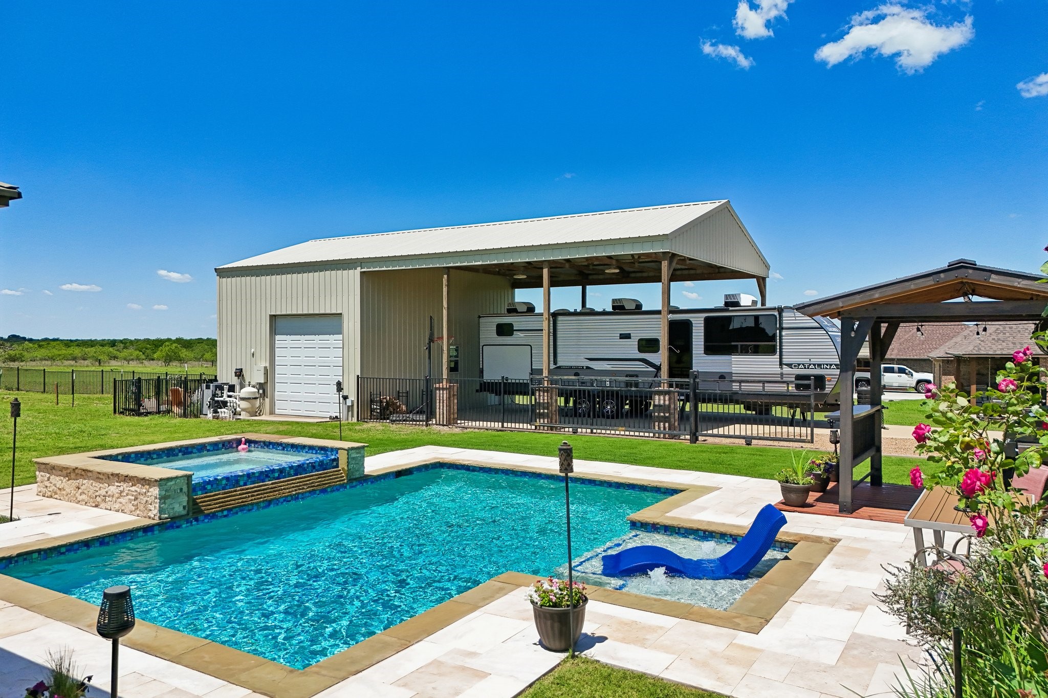 1287 Chartres Oak Ridge TX 75142