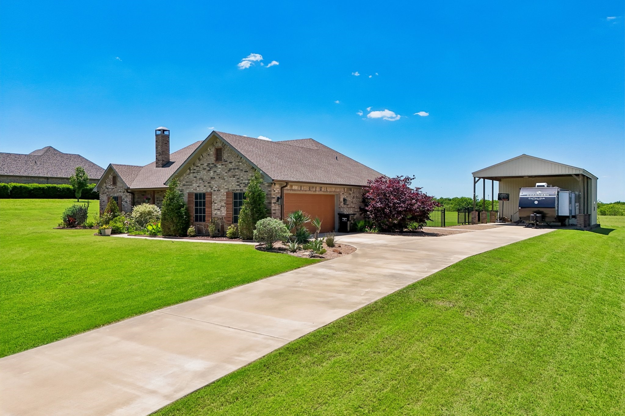 1287 Chartres Oak Ridge TX 75142