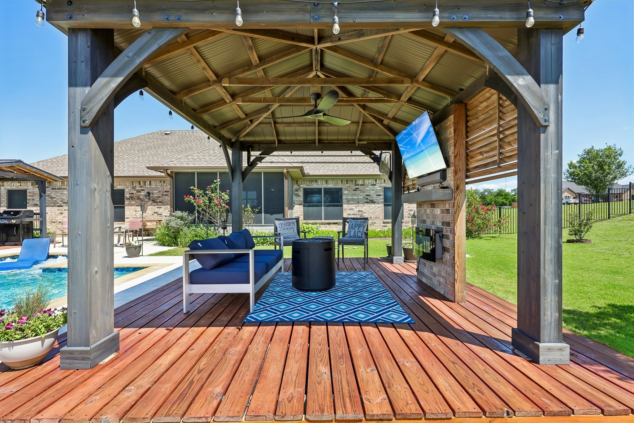1287 Chartres Oak Ridge TX 75142