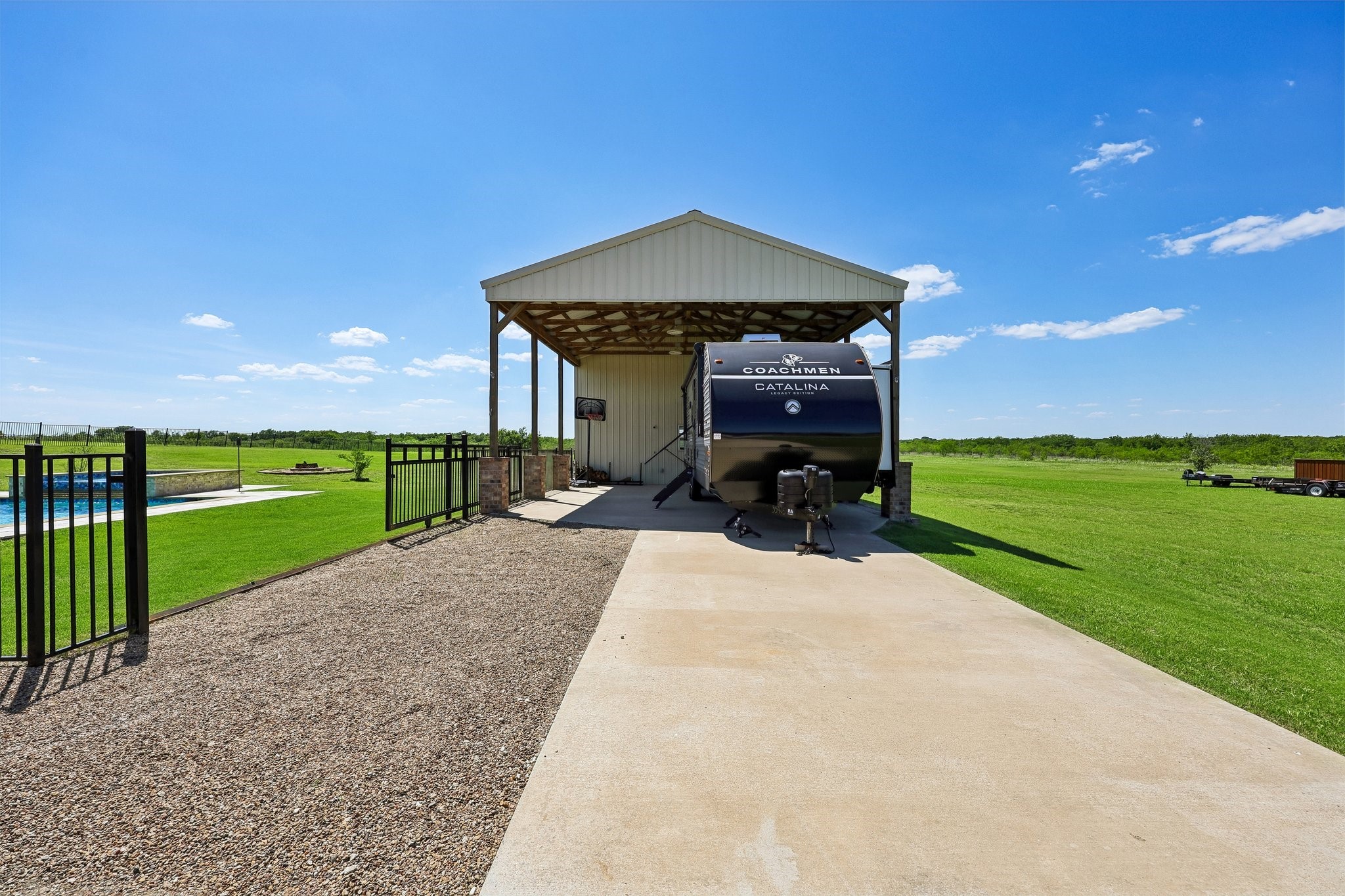 1287 Chartres Oak Ridge TX 75142