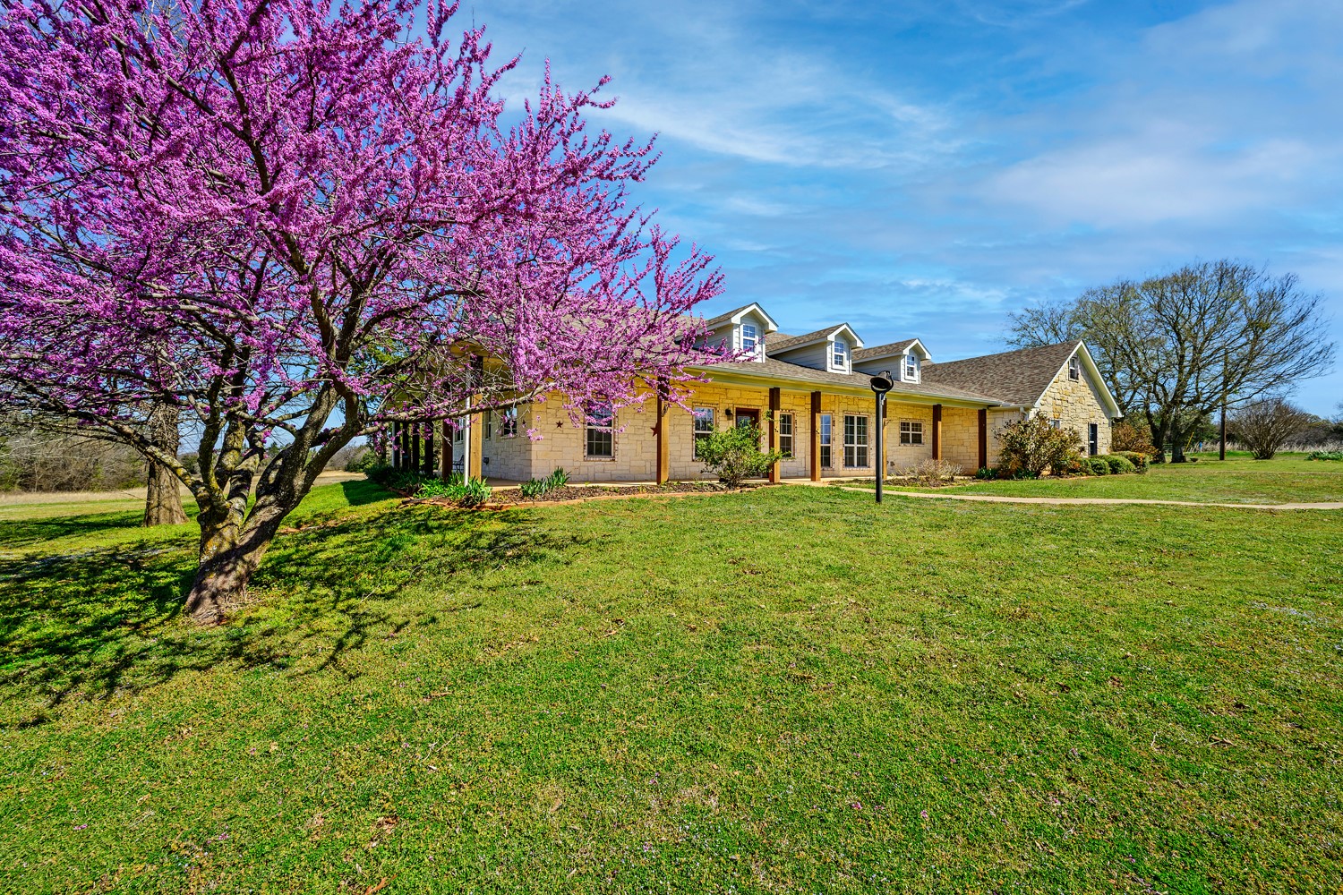 4489 E Farm To Market 120 Denison TX 75021