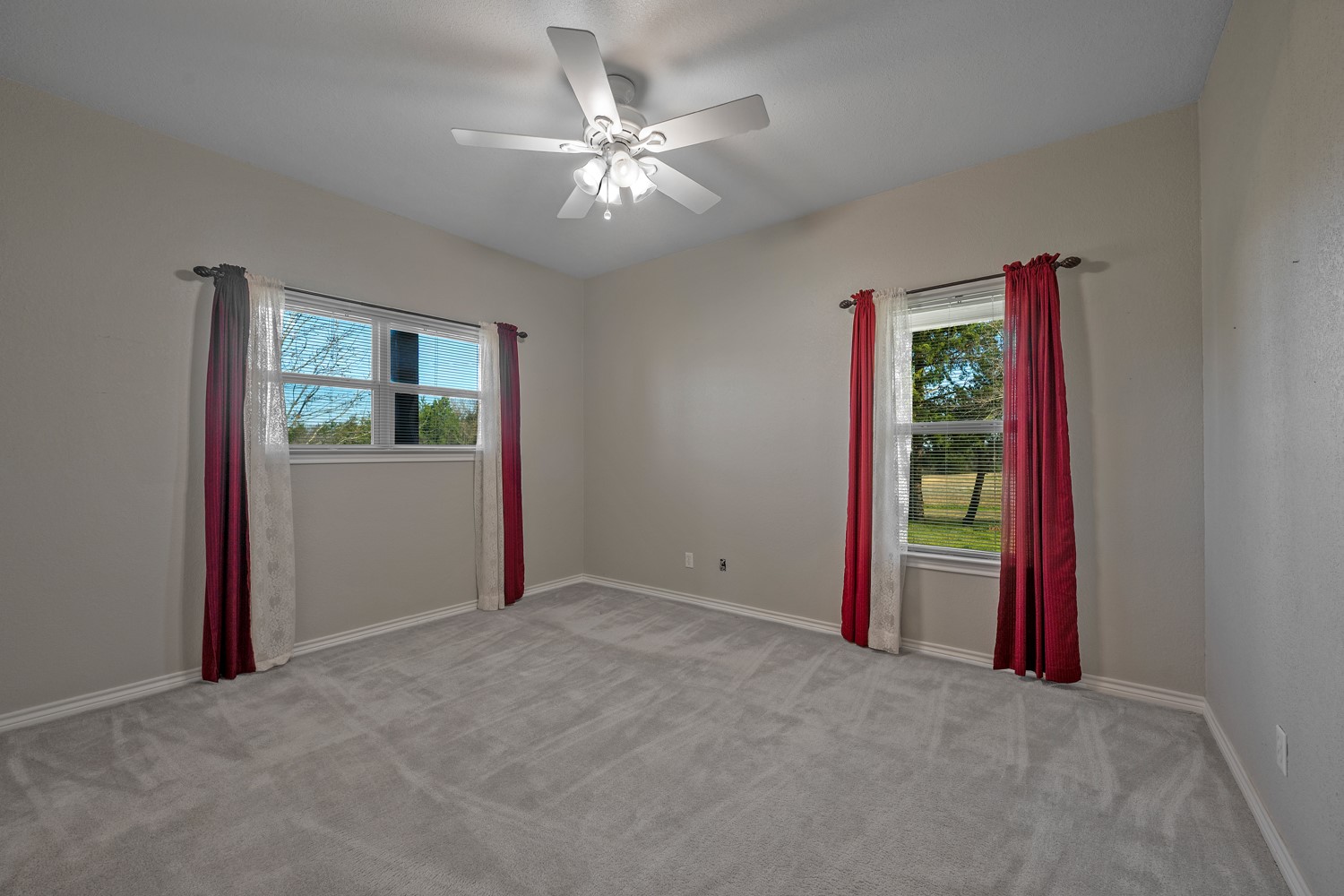 4489 E Farm To Market 120 Denison TX 75021