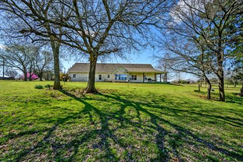 4489 E Farm To Market 120 Denison TX 75021