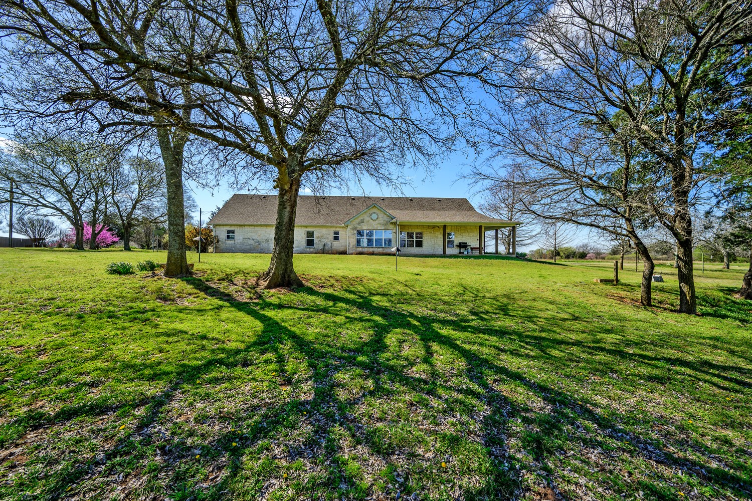 4489 E Farm To Market 120 Denison TX 75021