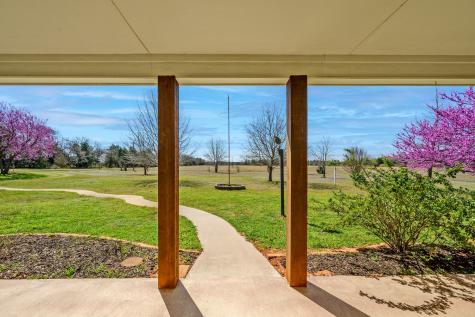 4489 E Farm To Market 120 Denison TX 75021