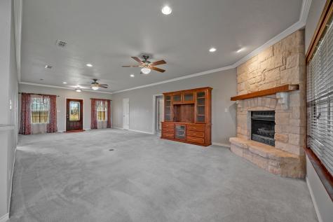 4489 E Farm To Market 120 Denison TX 75021