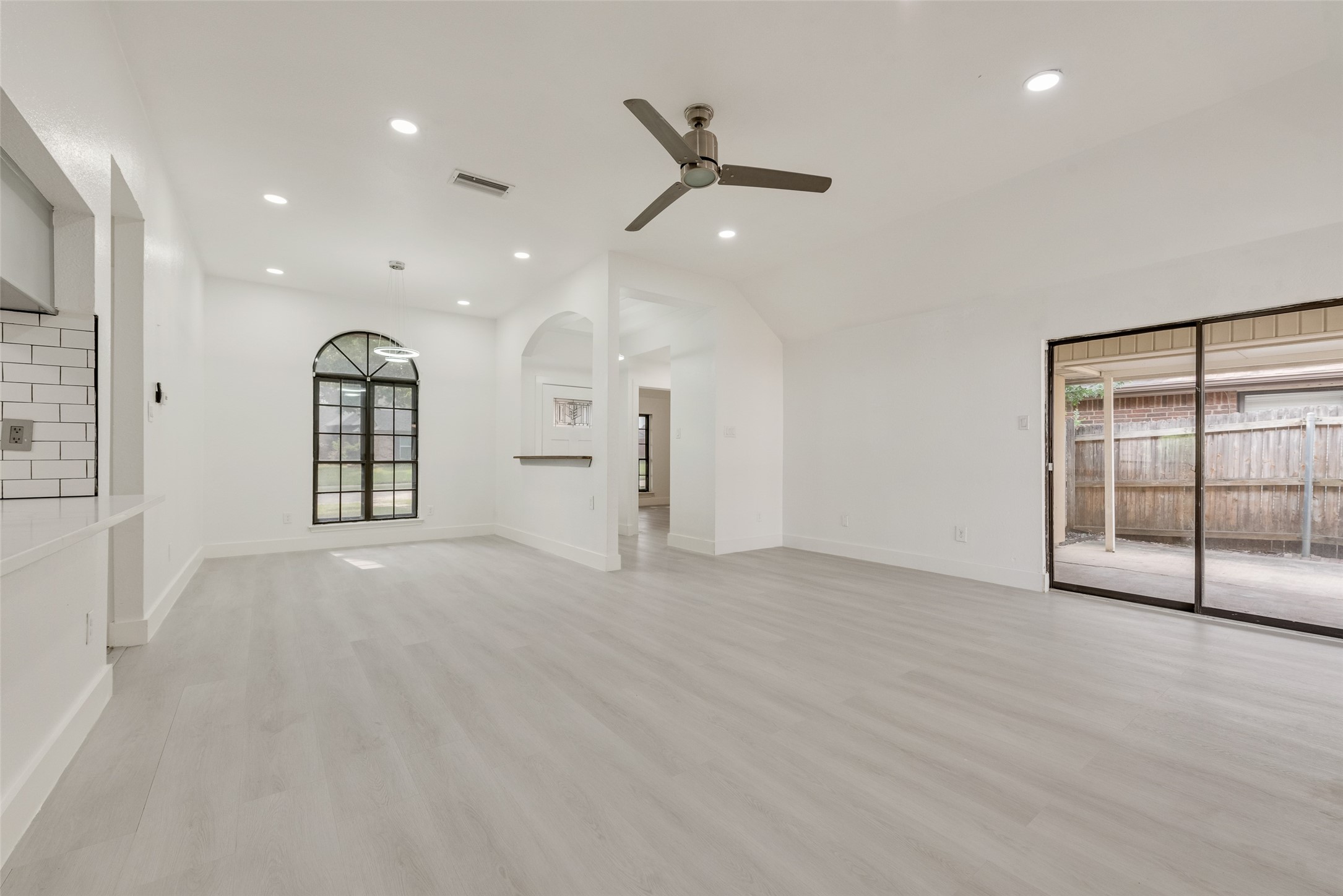 4206 Ocean Reef Mesquite TX 75150