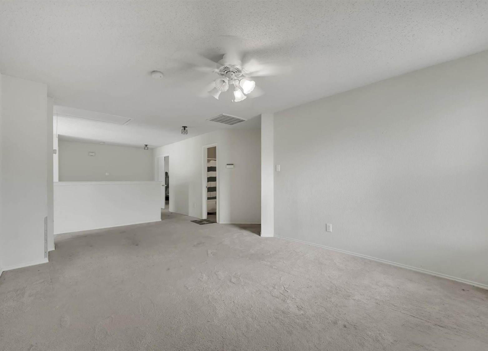617 Crystal Brook Drive Saginaw TX 76179