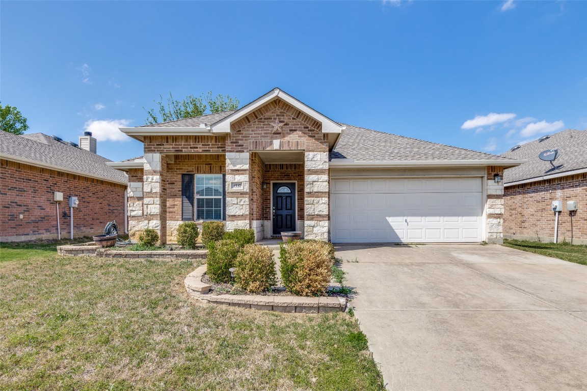 4537 Hounds Tail Lane Fort Worth TX 76244