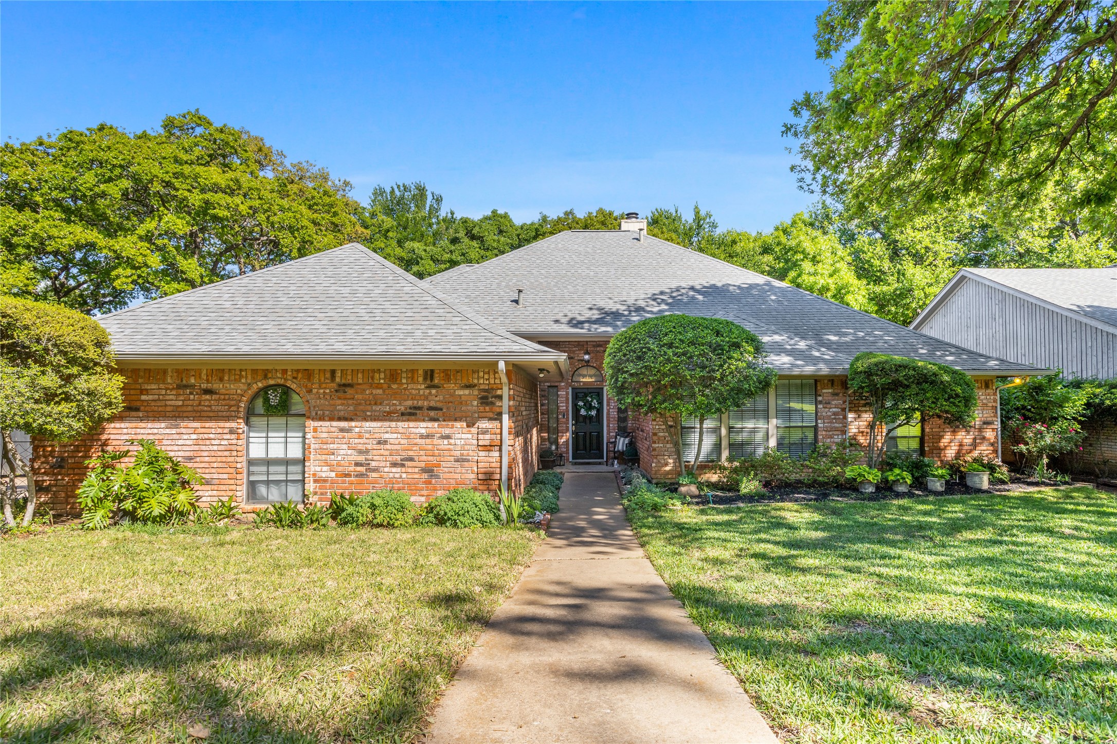 3201 Bridlegate Drive Arlington TX 76016