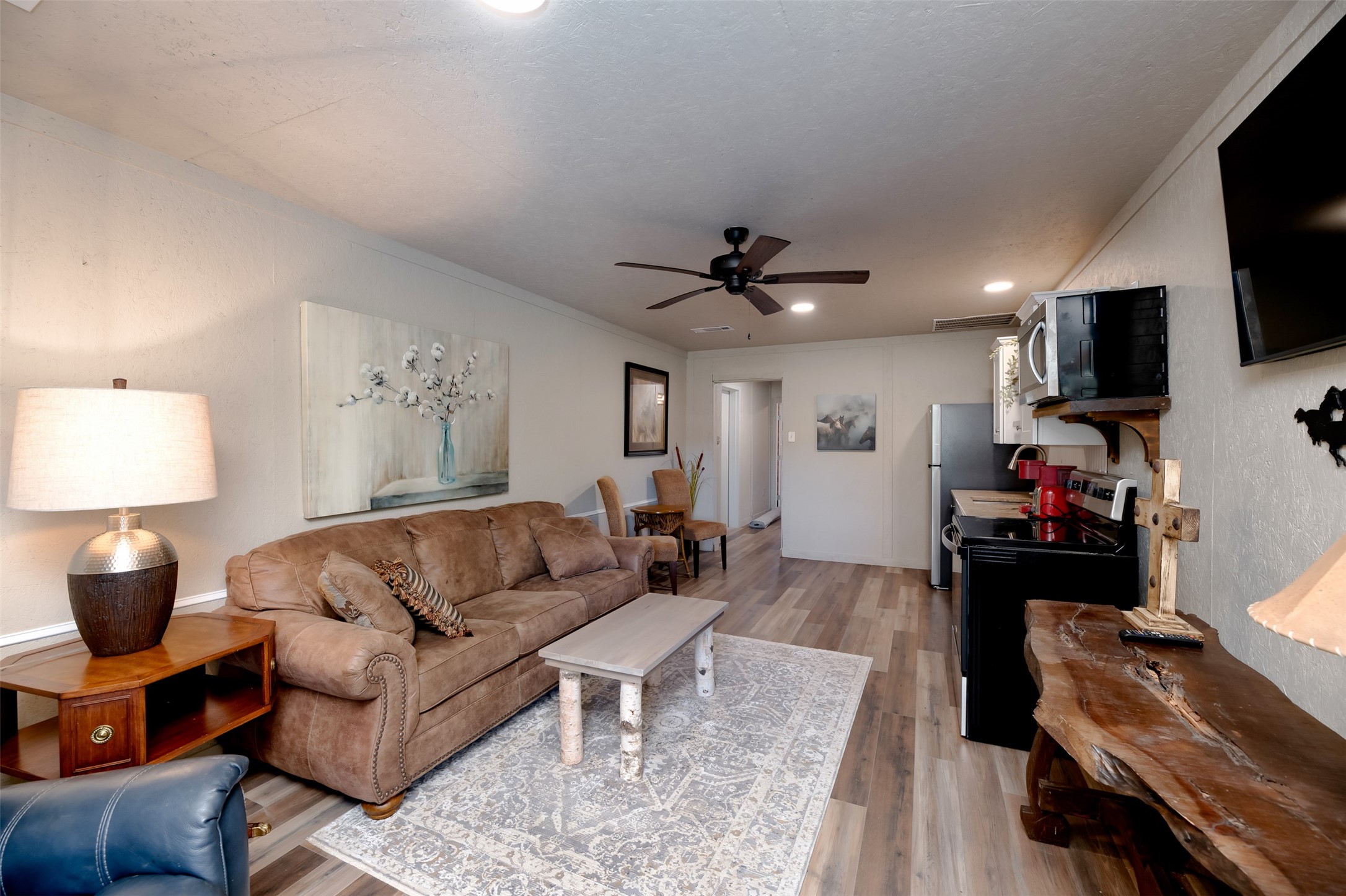 2261 State Highway 276 Emory TX 75440