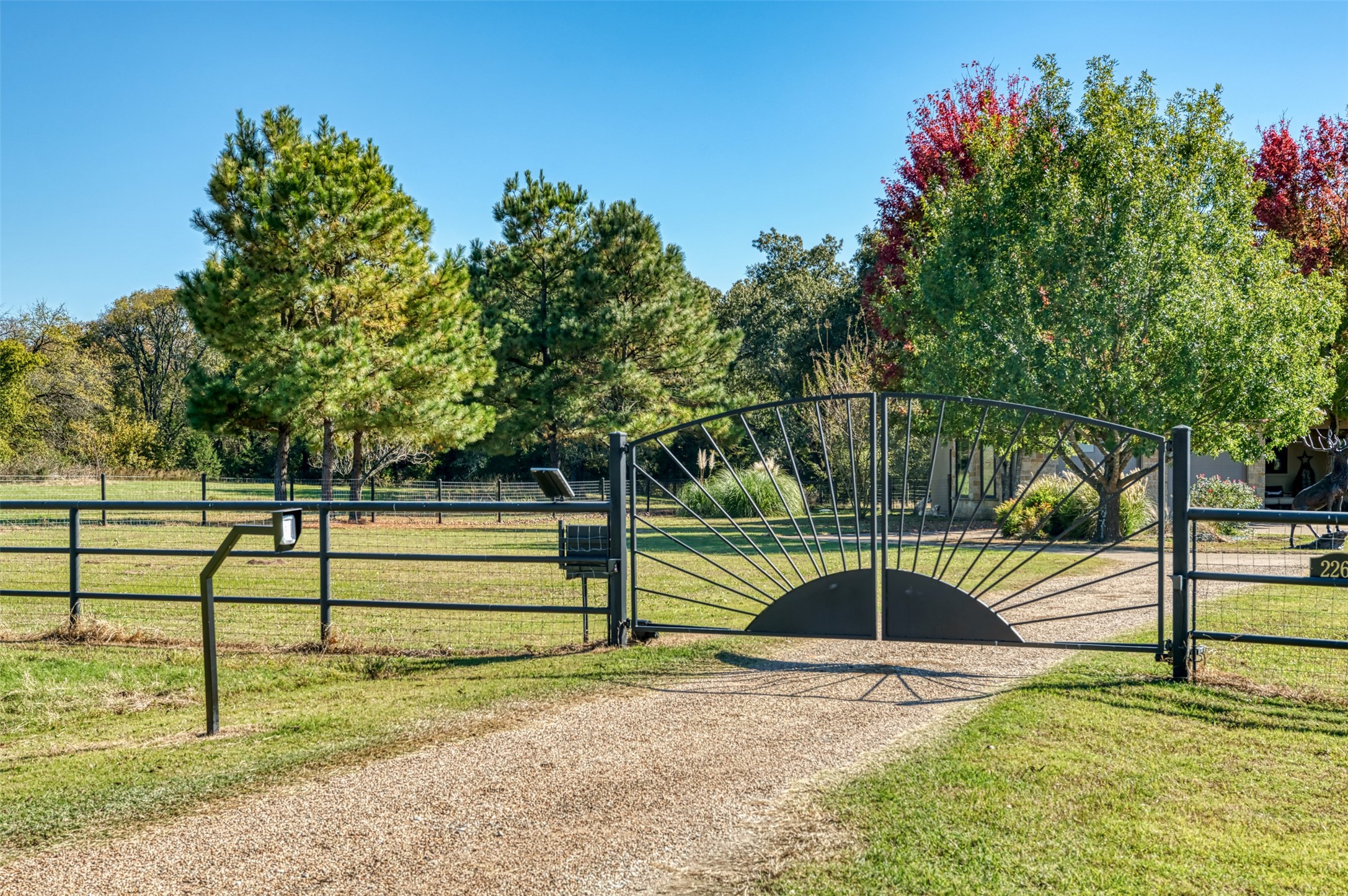 2261 State Highway 276 Emory TX 75440
