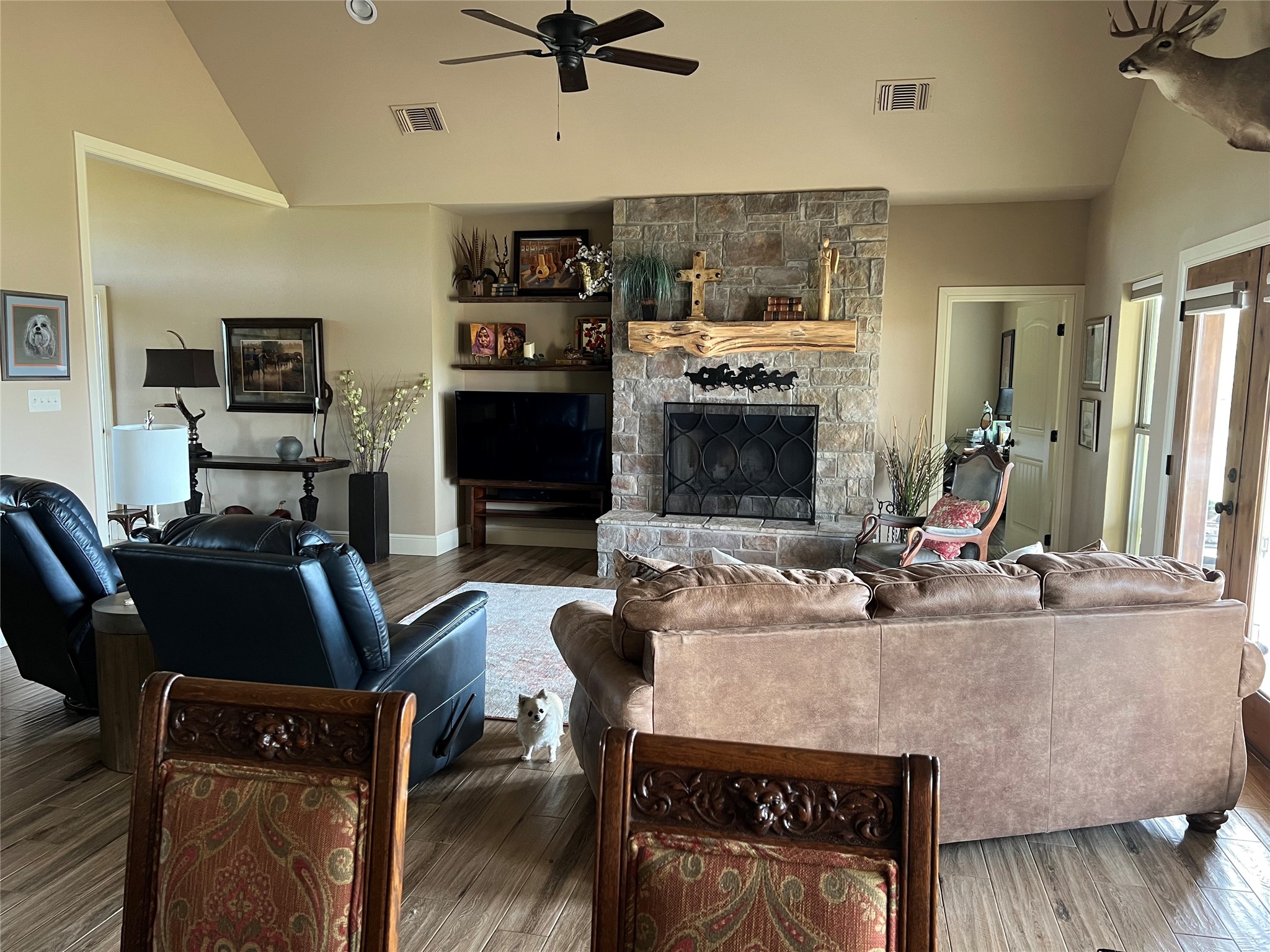2261 State Highway 276 Emory TX 75440