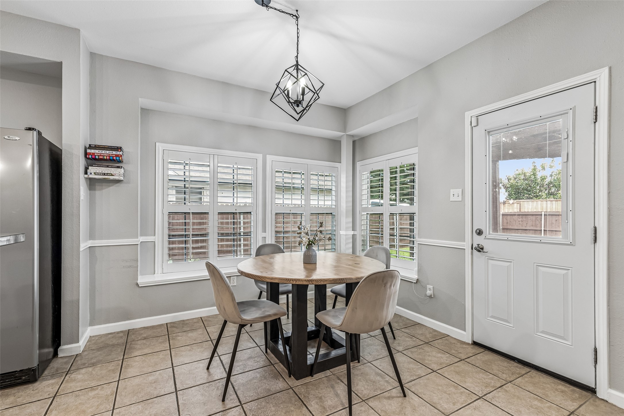 5625 Westwood Lane The Colony TX 75056
