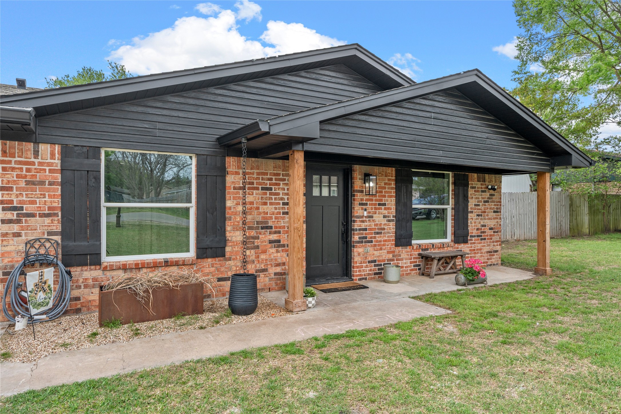 303 E Karels Drive Robinson TX 76706